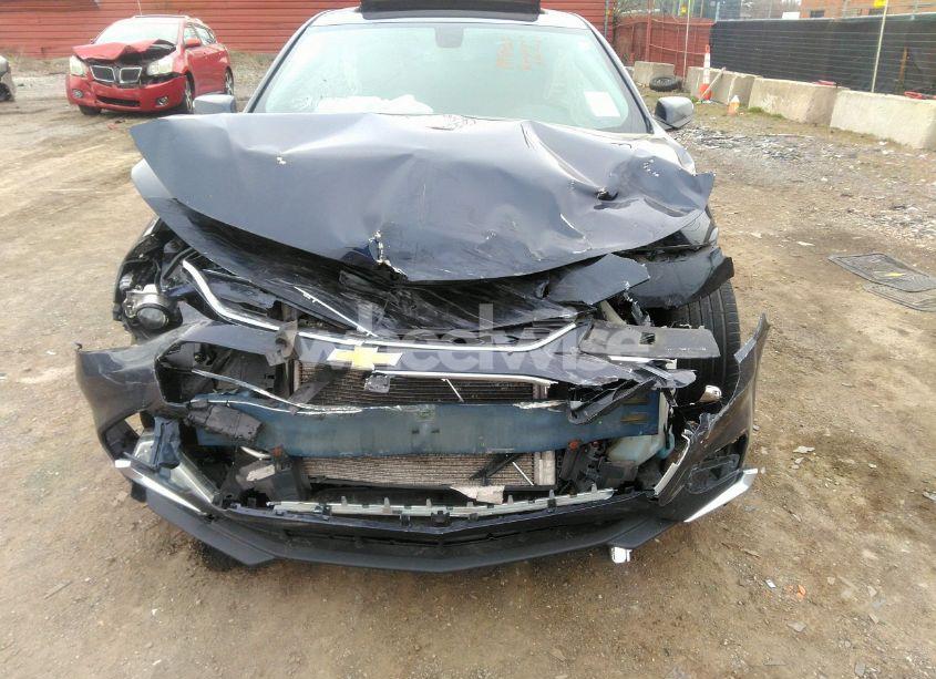 Photo 6 of 2018 Chevrolet Malibu LT (VIN 1G1ZD5ST2JF135004)