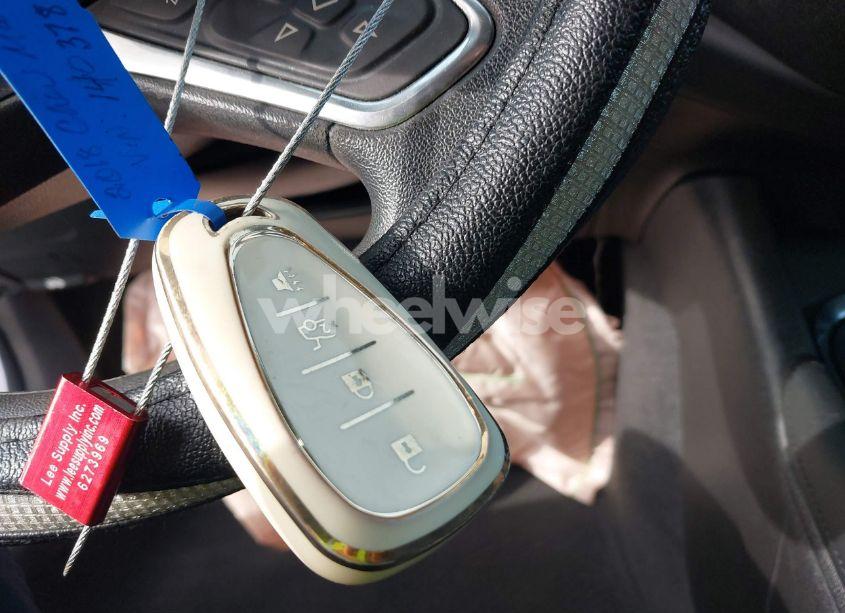 Photo 11 of 2018 Chevrolet Malibu LT (VIN 1G1ZD5ST2JF140378)