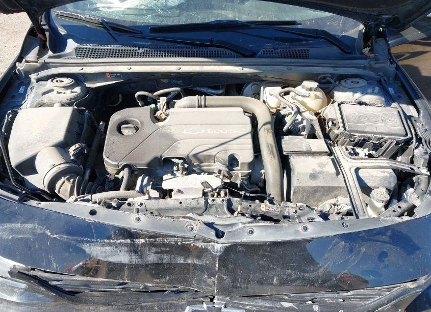 Photo 10 of 2018 Chevrolet Malibu LT (VIN 1G1ZD5ST2JF152336)