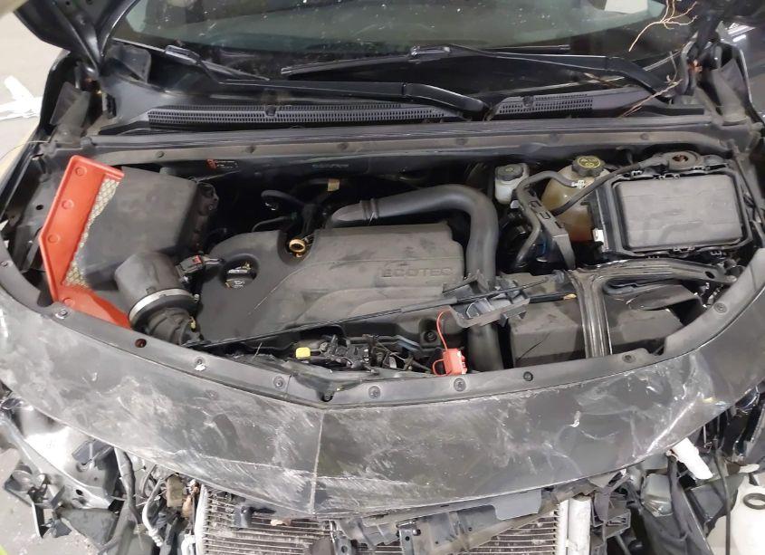 Photo 10 of 2018 Chevrolet Malibu LT (VIN 1G1ZD5ST2JF190195)