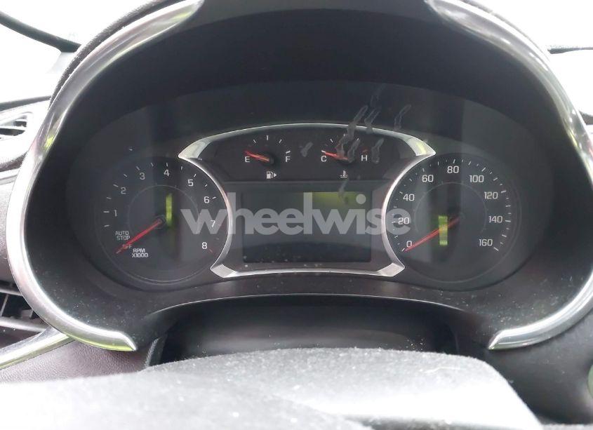 Photo 7 of 2018 Chevrolet Malibu LT (VIN 1G1ZD5ST2JF205925)