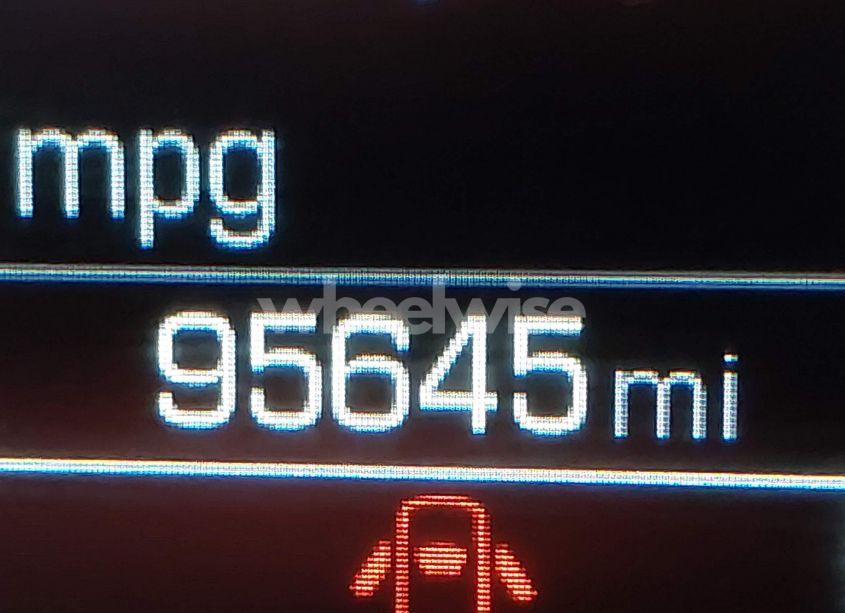 Photo 15 of 2018 Chevrolet Malibu LT (VIN 1G1ZD5ST2JF218206)