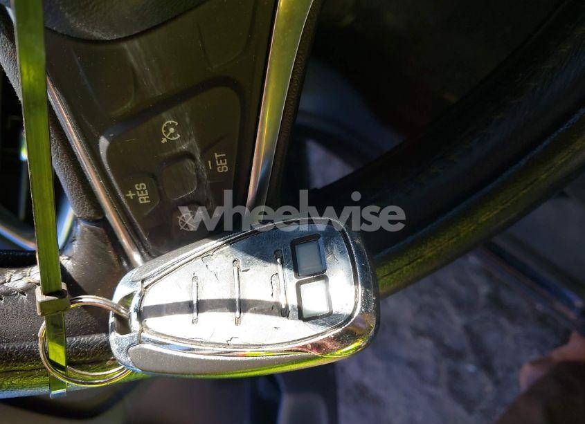 Photo 11 of 2018 Chevrolet Malibu LT (VIN 1G1ZD5ST2JF235796)