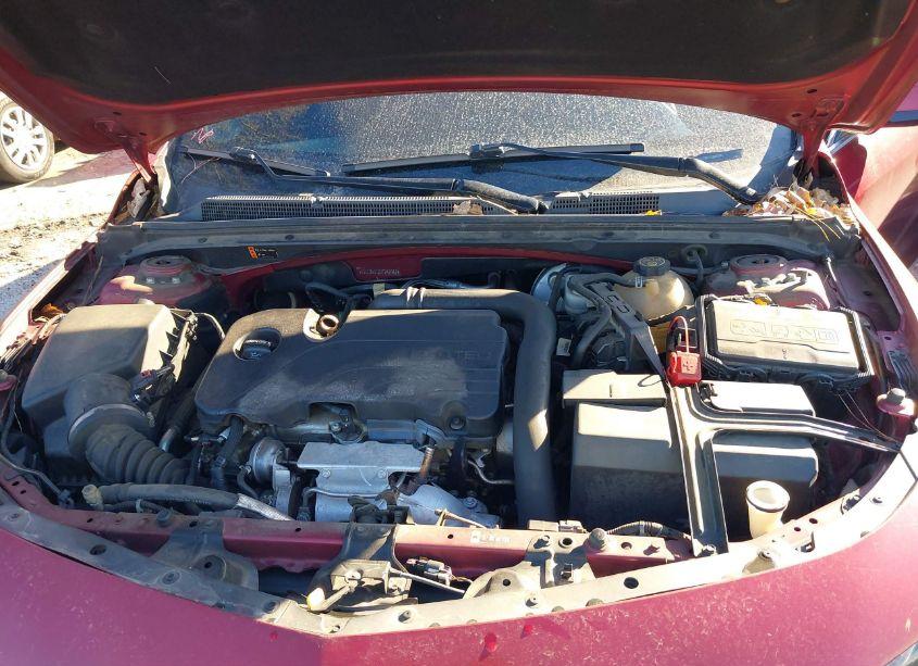 Photo 10 of 2018 Chevrolet Malibu LT (VIN 1G1ZD5ST2JF247687)