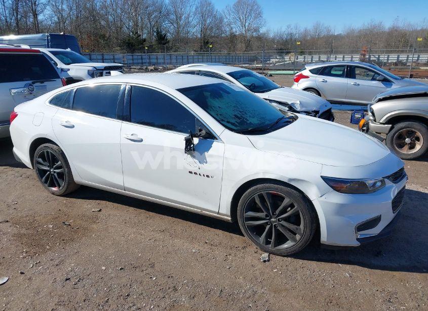 Photo 13 of 2018 Chevrolet Malibu LT (VIN 1G1ZD5ST2JF257183)