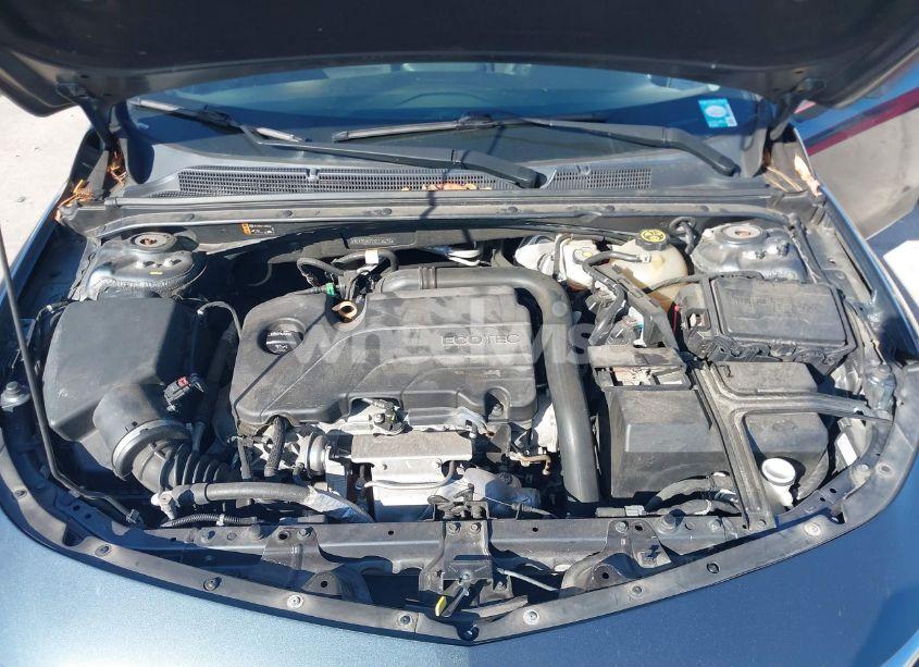 Photo 10 of 2019 Chevrolet Malibu LT (VIN 1G1ZD5ST2KF106216)