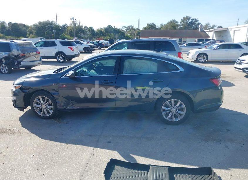 Photo 14 of 2019 Chevrolet Malibu LT (VIN 1G1ZD5ST2KF106216)