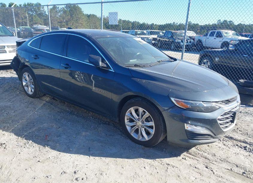 2019 Chevrolet Malibu LT (VIN 1G1ZD5ST2KF111237) main photo