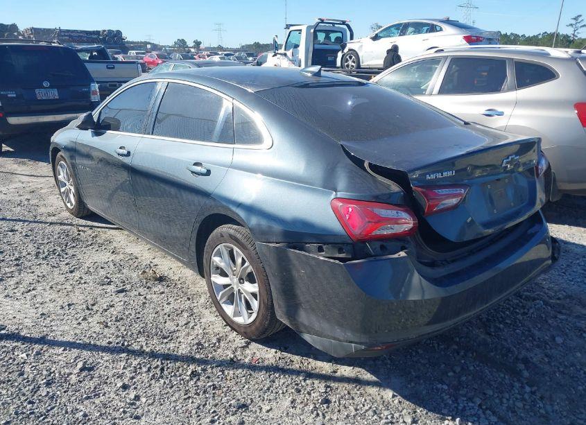Photo 3 of 2019 Chevrolet Malibu LT (VIN 1G1ZD5ST2KF111237)