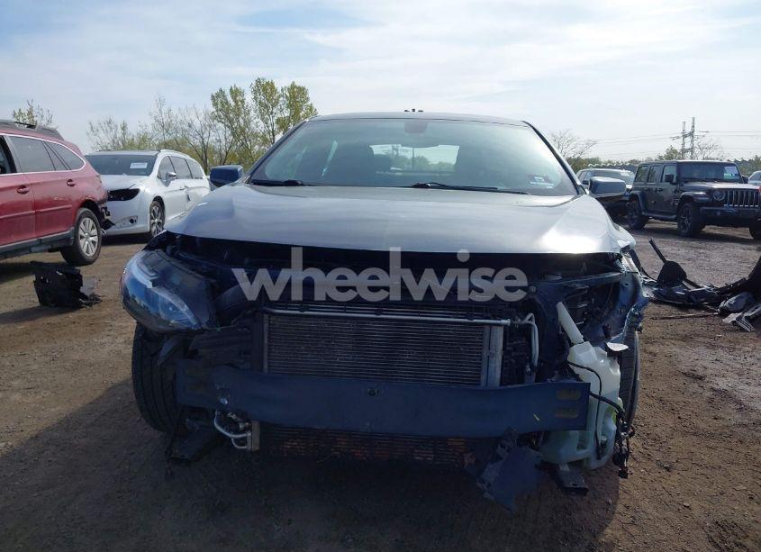 Photo 12 of 2019 Chevrolet Malibu LT (VIN 1G1ZD5ST2KF111934)