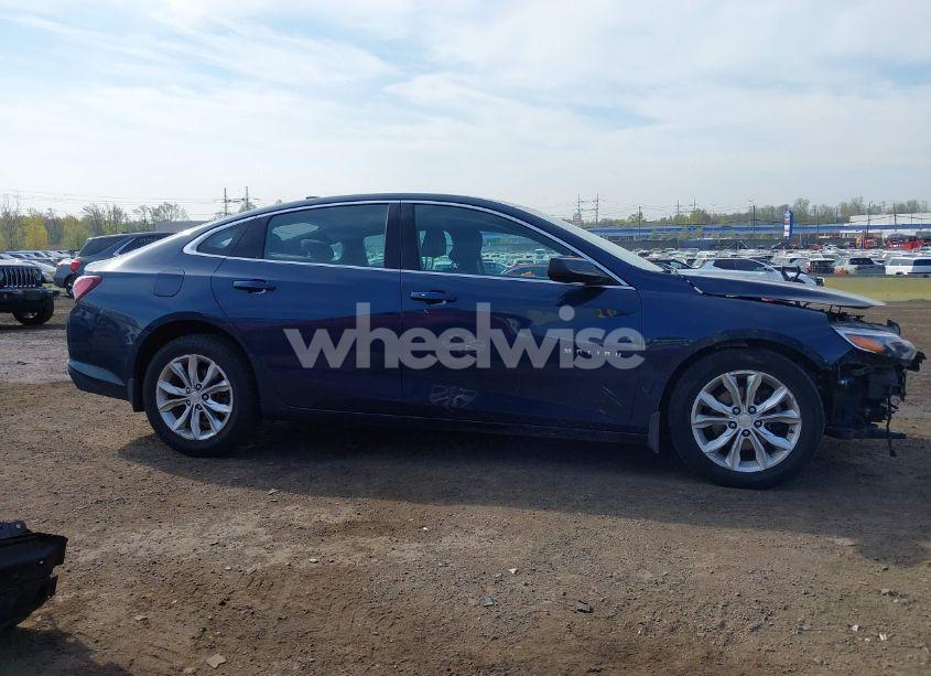 Photo 13 of 2019 Chevrolet Malibu LT (VIN 1G1ZD5ST2KF111934)