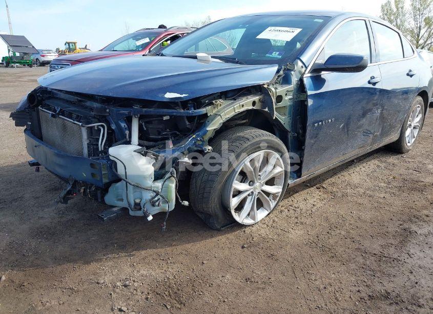 Photo 6 of 2019 Chevrolet Malibu LT (VIN 1G1ZD5ST2KF111934)
