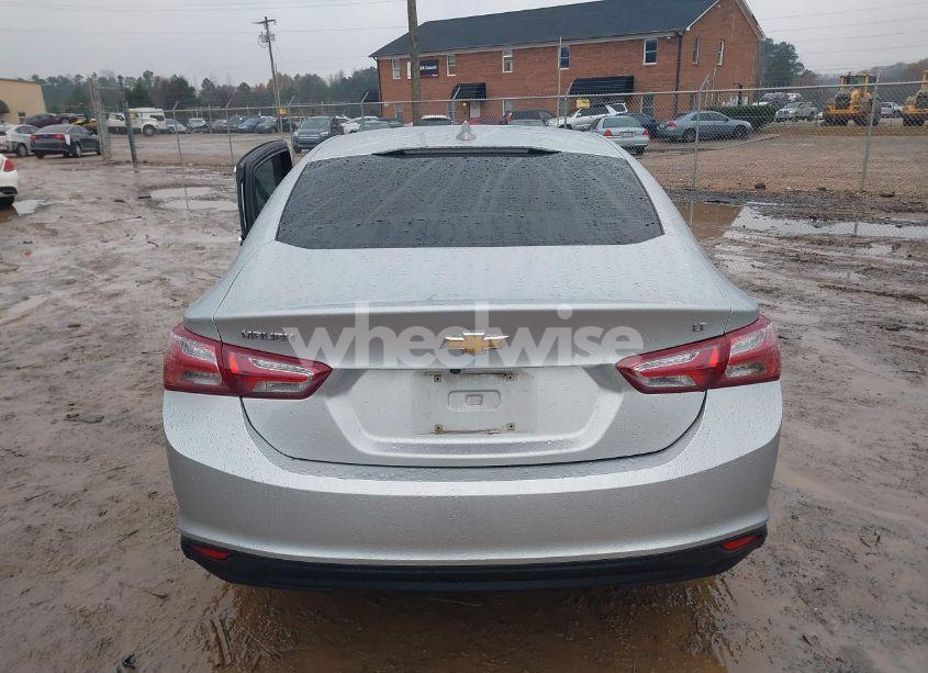 Photo 16 of 2019 Chevrolet Malibu LT (VIN 1G1ZD5ST2KF117622)