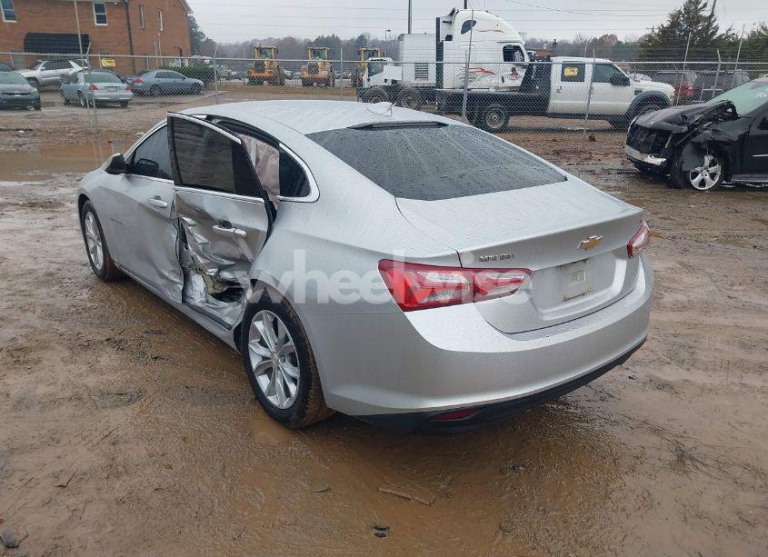 Photo 3 of 2019 Chevrolet Malibu LT (VIN 1G1ZD5ST2KF117622)