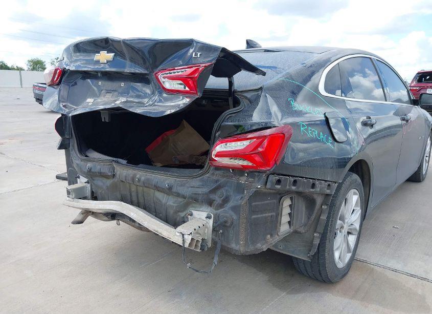 Photo 17 of 2019 Chevrolet Malibu LT (VIN 1G1ZD5ST2KF137210)