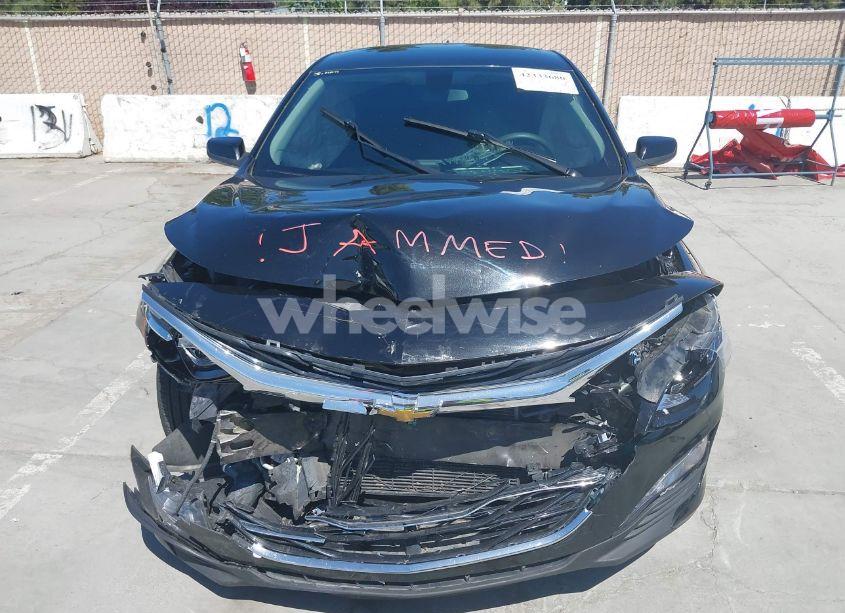 Photo 10 of 2019 Chevrolet Malibu LT (VIN 1G1ZD5ST2KF139135)