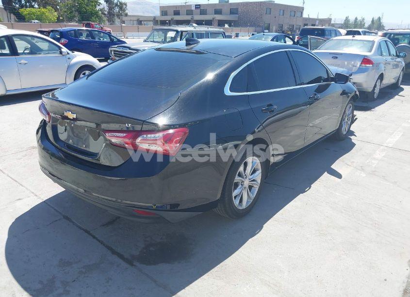 Photo 4 of 2019 Chevrolet Malibu LT (VIN 1G1ZD5ST2KF139135)