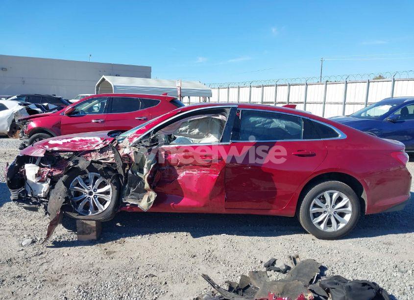 Photo 15 of 2019 Chevrolet Malibu LT (VIN 1G1ZD5ST2KF154945)