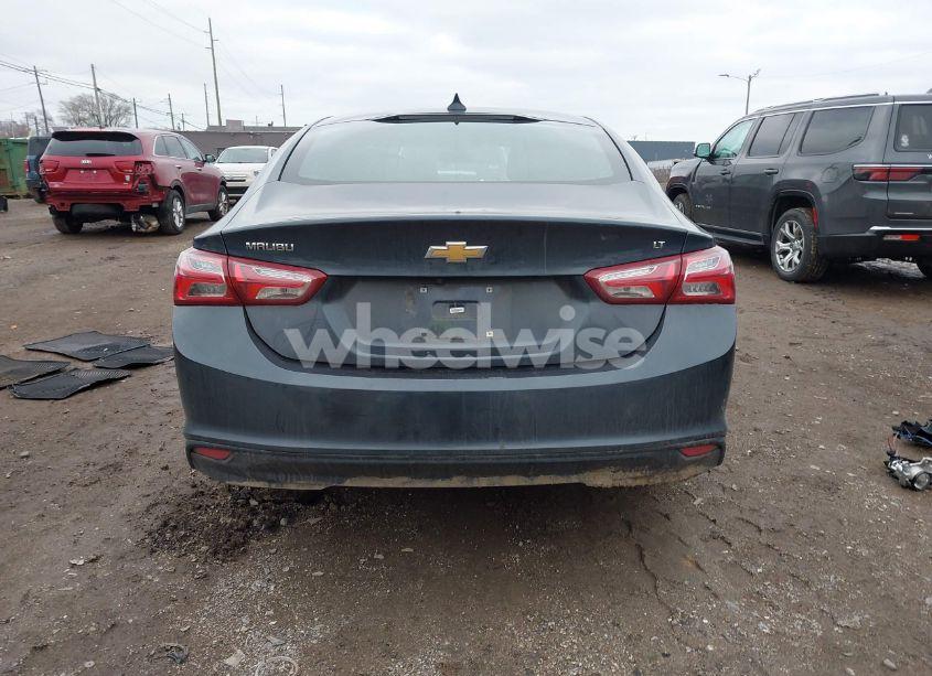 Photo 16 of 2019 Chevrolet Malibu LT (VIN 1G1ZD5ST2KF155142)