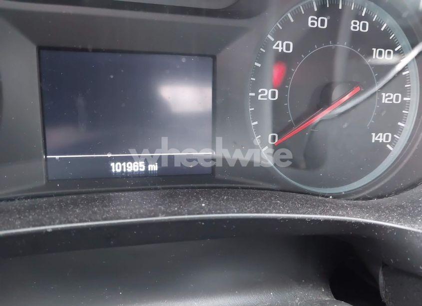 Photo 7 of 2019 Chevrolet Malibu LT (VIN 1G1ZD5ST2KF155142)