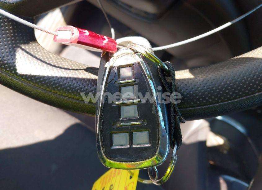 Photo 11 of 2019 Chevrolet Malibu LT (VIN 1G1ZD5ST2KF167095)