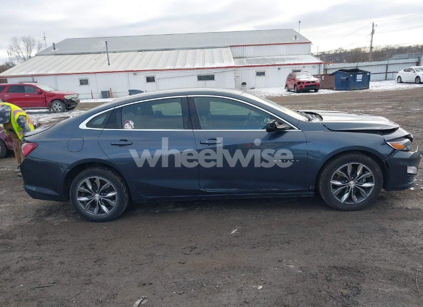 Photo 13 of 2019 Chevrolet Malibu LT (VIN 1G1ZD5ST2KF167985)