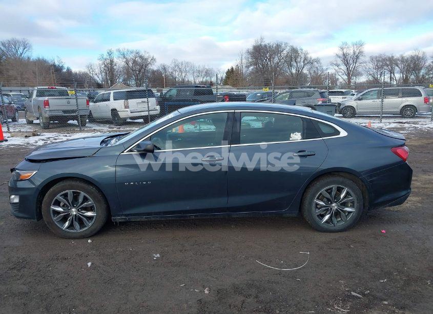 Photo 14 of 2019 Chevrolet Malibu LT (VIN 1G1ZD5ST2KF167985)