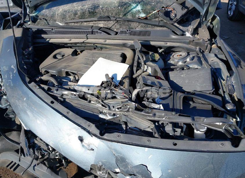 Photo 10 of 2019 Chevrolet Malibu LT (VIN 1G1ZD5ST2KF169896)