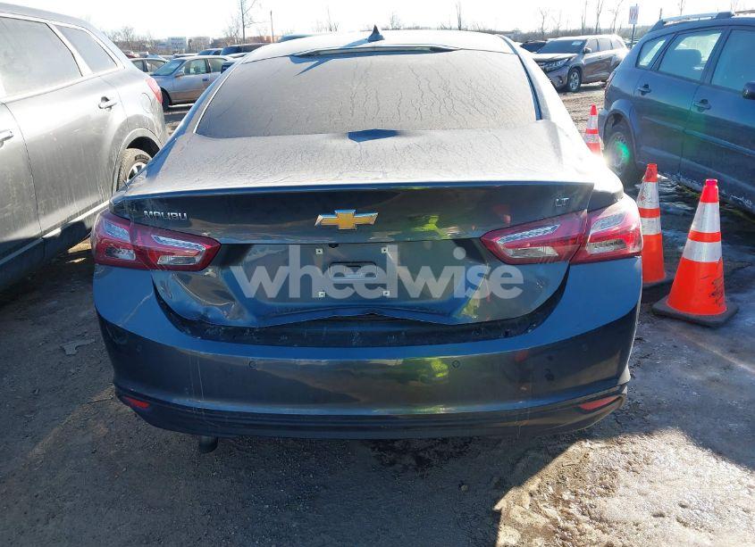 Photo 15 of 2019 Chevrolet Malibu LT (VIN 1G1ZD5ST2KF169896)