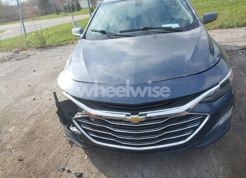 Photo 12 of 2019 Chevrolet Malibu LT (VIN 1G1ZD5ST2KF172085)