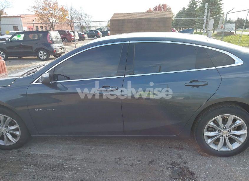 Photo 14 of 2019 Chevrolet Malibu LT (VIN 1G1ZD5ST2KF172085)