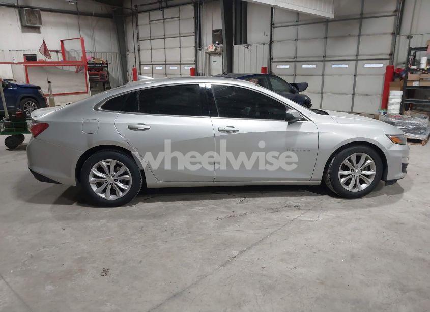 Photo 13 of 2019 Chevrolet Malibu LT (VIN 1G1ZD5ST2KF189212)