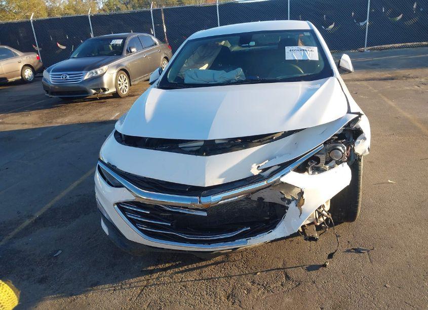 Photo 12 of 2020 Chevrolet Malibu FWD LT (VIN 1G1ZD5ST2LF003833)