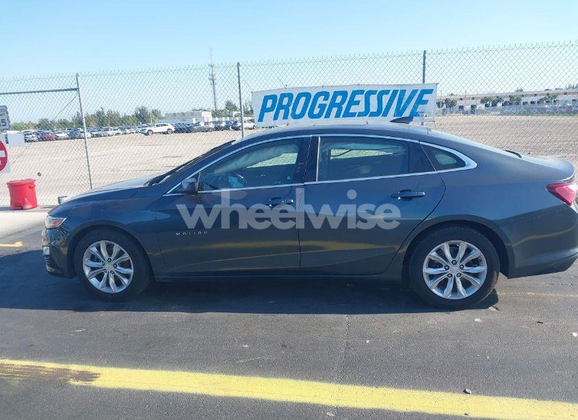 Photo 15 of 2020 Chevrolet Malibu FWD LT (VIN 1G1ZD5ST2LF009860)