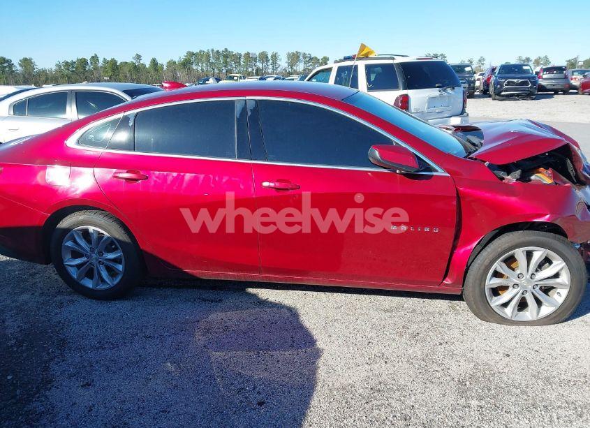 Photo 13 of 2020 Chevrolet Malibu FWD LT (VIN 1G1ZD5ST2LF033284)