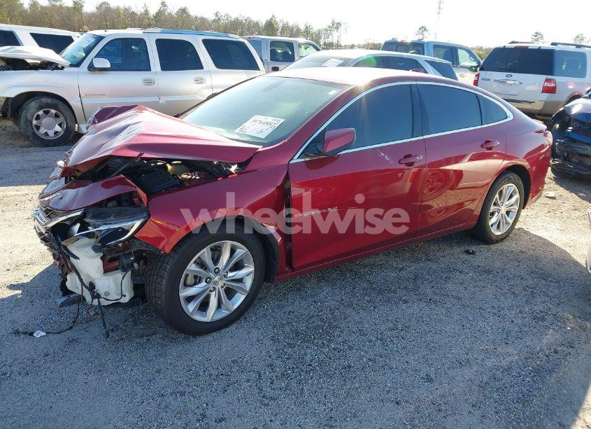 Photo 2 of 2020 Chevrolet Malibu FWD LT (VIN 1G1ZD5ST2LF033284)