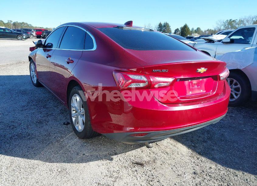 Photo 3 of 2020 Chevrolet Malibu FWD LT (VIN 1G1ZD5ST2LF033284)