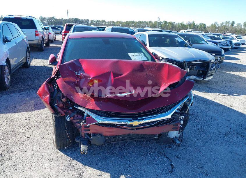 Photo 6 of 2020 Chevrolet Malibu FWD LT (VIN 1G1ZD5ST2LF033284)