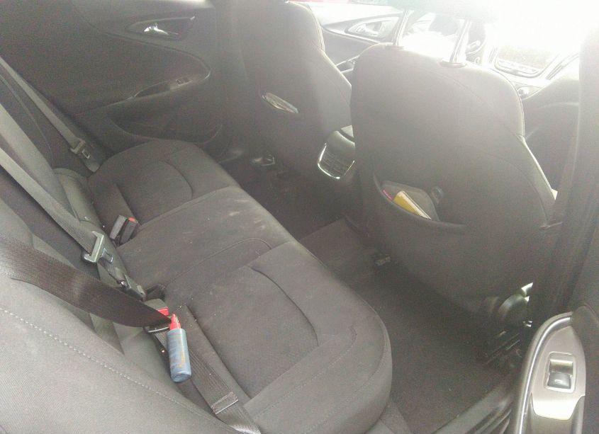 Photo 8 of 2020 Chevrolet Malibu FWD LT (VIN 1G1ZD5ST2LF034421)