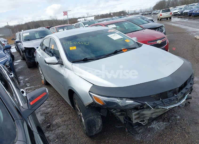 2020 Chevrolet Malibu FWD LT (VIN 1G1ZD5ST2LF049680) main photo