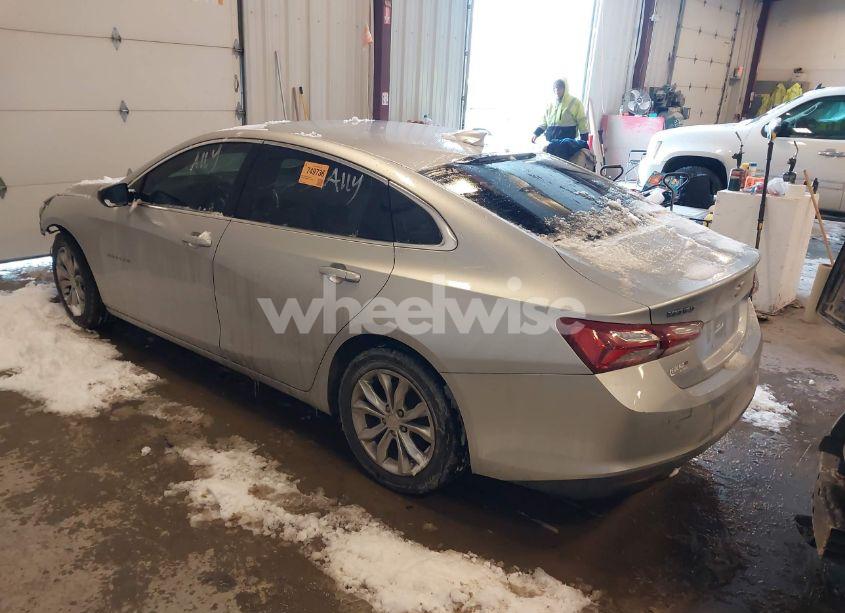 Photo 3 of 2020 Chevrolet Malibu FWD LT (VIN 1G1ZD5ST2LF049680)