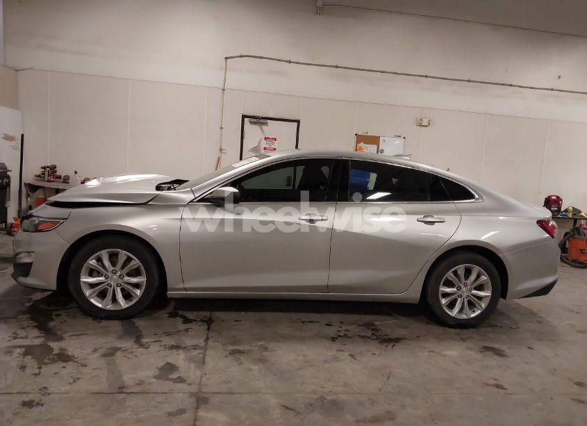 Photo 14 of 2020 Chevrolet Malibu FWD LT (VIN 1G1ZD5ST2LF050117)