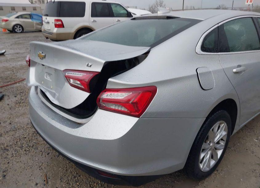 Photo 21 of 2020 Chevrolet Malibu FWD LT (VIN 1G1ZD5ST2LF052899)