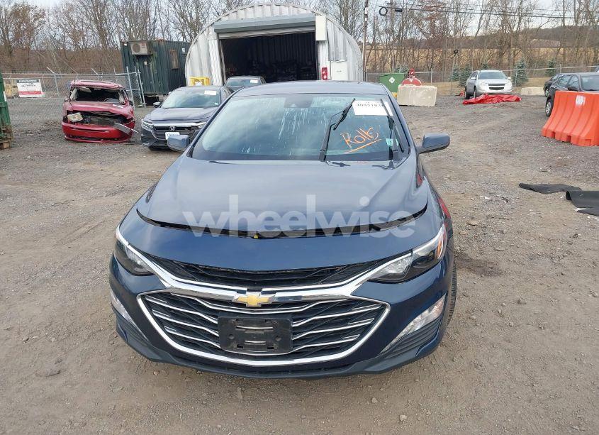 Photo 12 of 2020 Chevrolet Malibu FWD LT (VIN 1G1ZD5ST2LF055933)