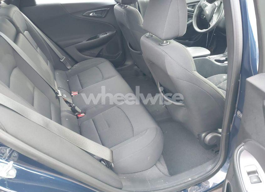 Photo 8 of 2020 Chevrolet Malibu FWD LT (VIN 1G1ZD5ST2LF055933)