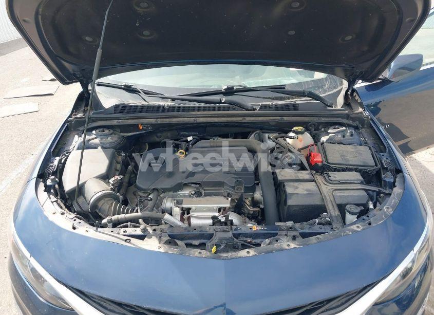 Photo 10 of 2020 Chevrolet Malibu FWD LT (VIN 1G1ZD5ST2LF059657)