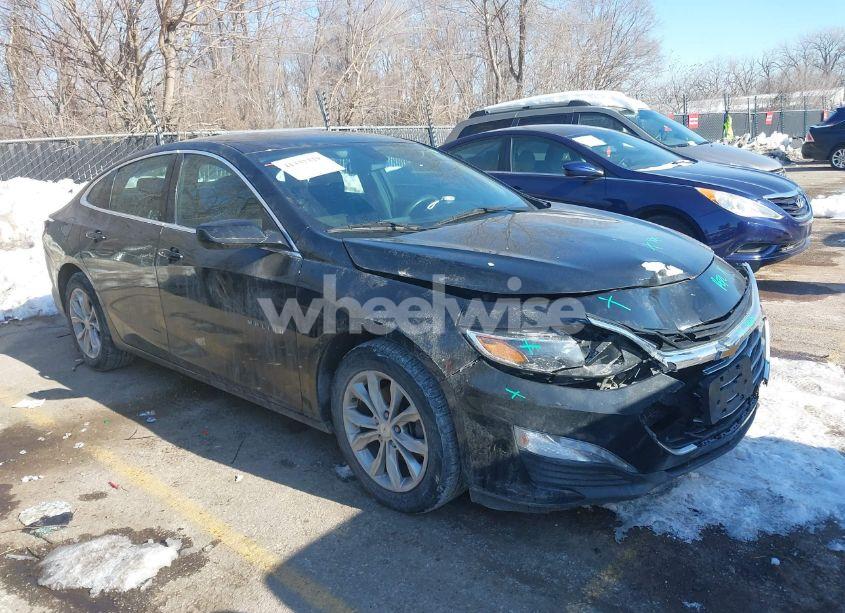 2020 Chevrolet Malibu FWD LT (VIN 1G1ZD5ST2LF061876) main photo