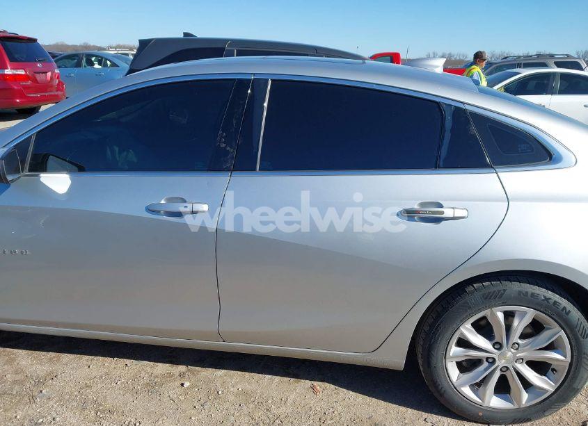 Photo 14 of 2020 Chevrolet Malibu FWD LT (VIN 1G1ZD5ST2LF063191)