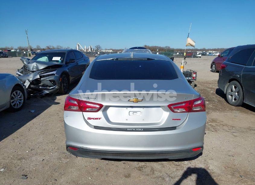 Photo 16 of 2020 Chevrolet Malibu FWD LT (VIN 1G1ZD5ST2LF063191)