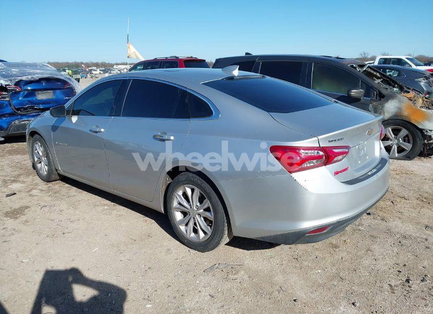 Photo 3 of 2020 Chevrolet Malibu FWD LT (VIN 1G1ZD5ST2LF063191)